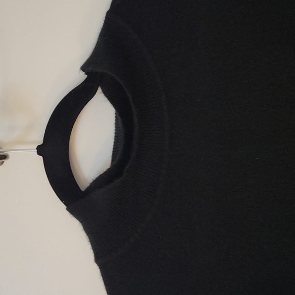 COPPER KEY Black Form Fitting Ruched Mock Turtleneck Sweater - Picture 5 of 7